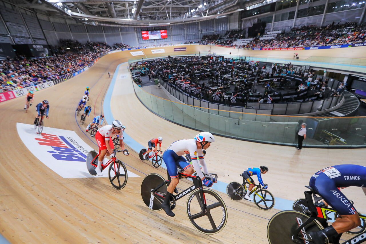 UCI Glasgow 2023 - Indoor Cycling - overlay provided by GL events UK