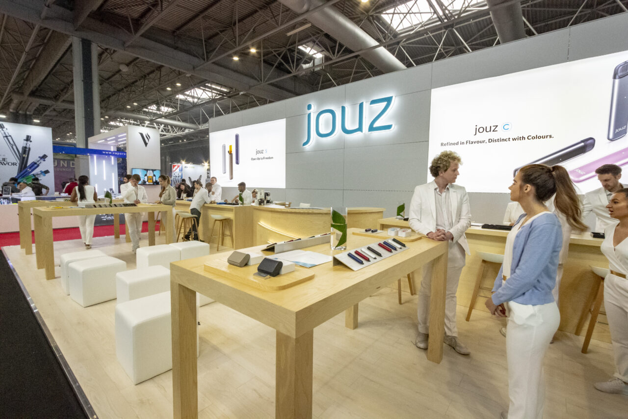 Vapex Jouz Stand 2019 1771